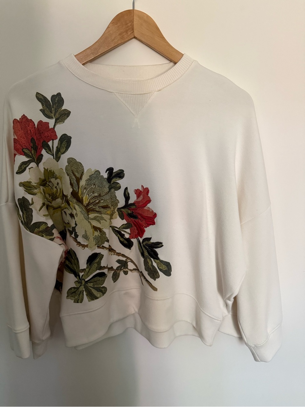 Women’s Cream Ted Baker Crewneck